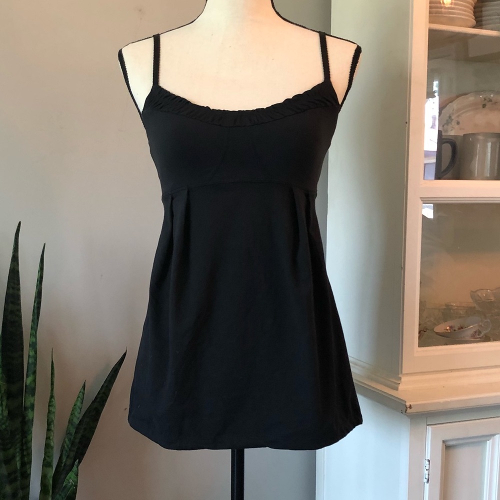 LULULEMON Black tank